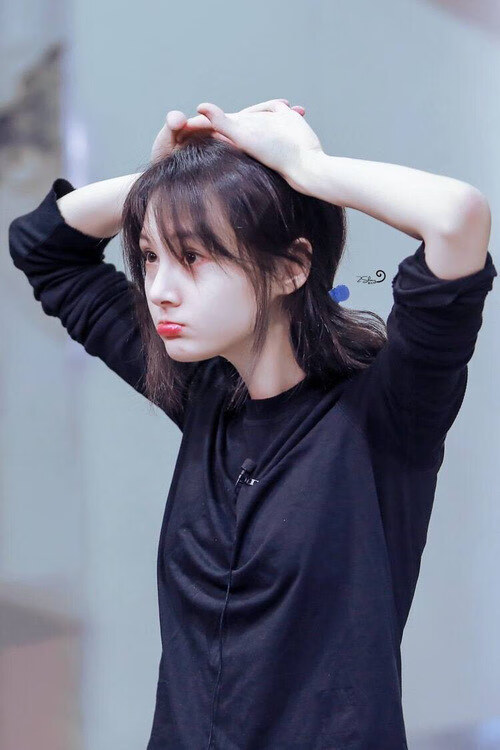 门兴格拉德巴赫保持高节奏掌控主动权，门兴格拉得巴赫