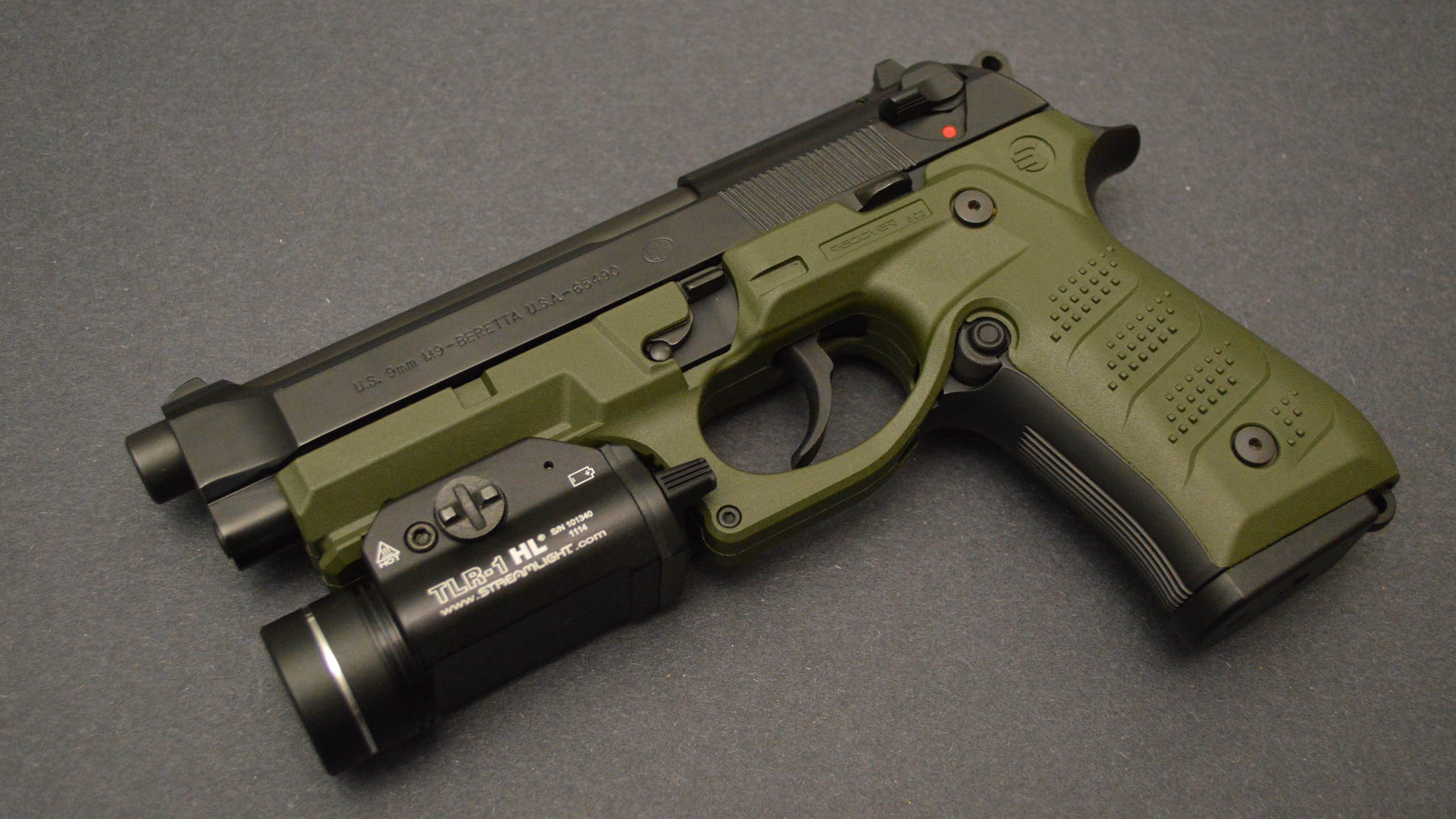 乔治·巴尔:全黑队防线的重要一员,稳定发挥是球队获胜的关键