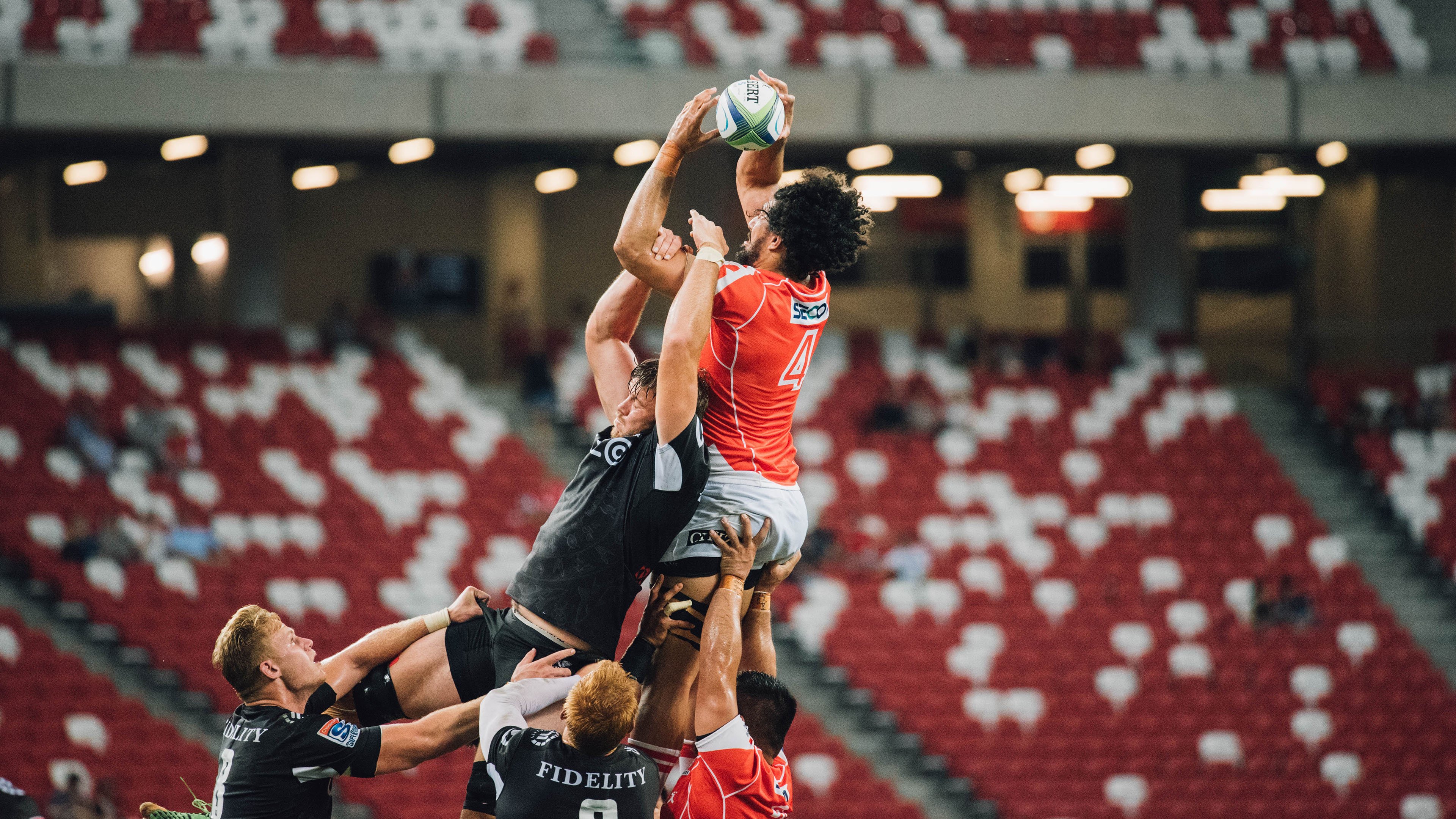 “香港战火再燃！阿仙奴与热刺的速度较量”